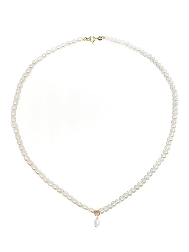 Contrast Petite Pearl Necklace