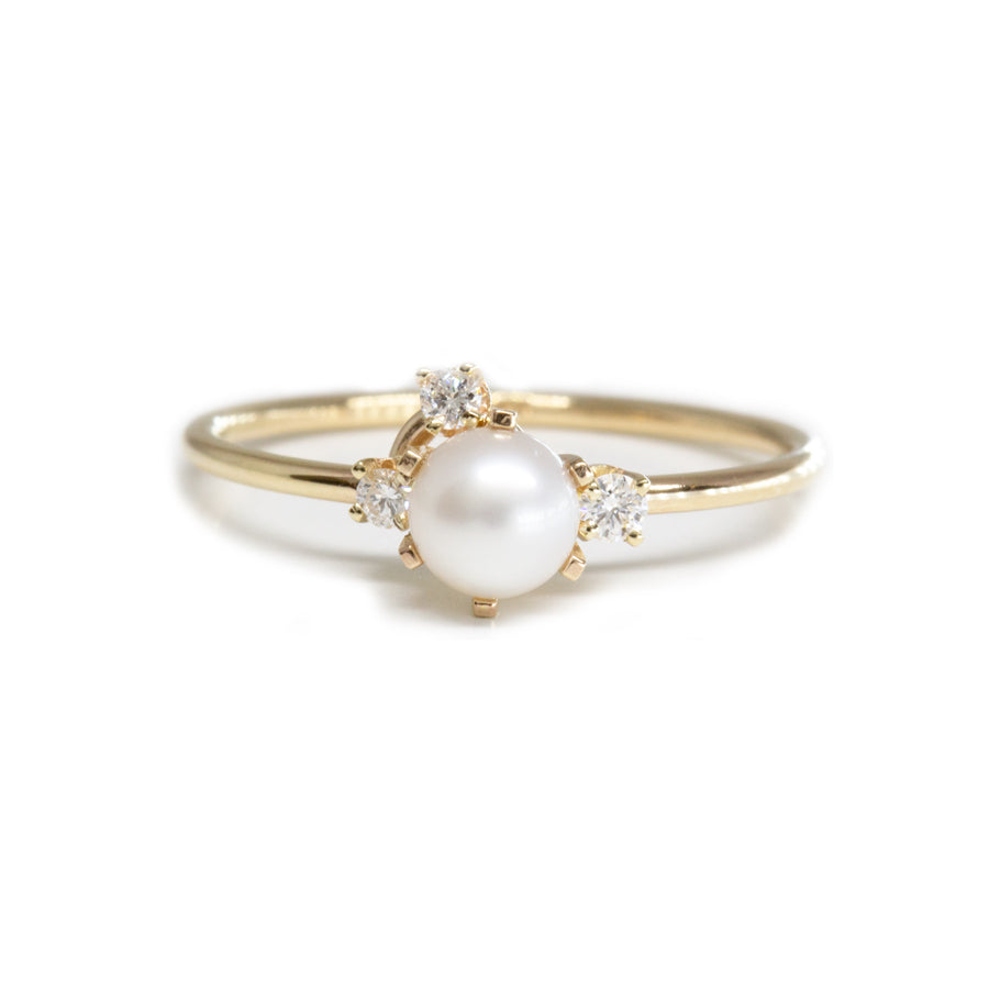 Pearl Gemstone Cluster Ring